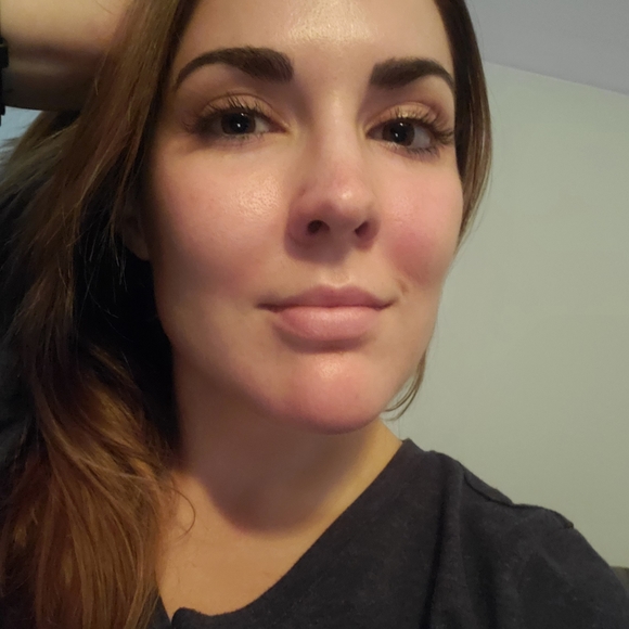 Meet your Posher, Samantha - Picture 1 of 1